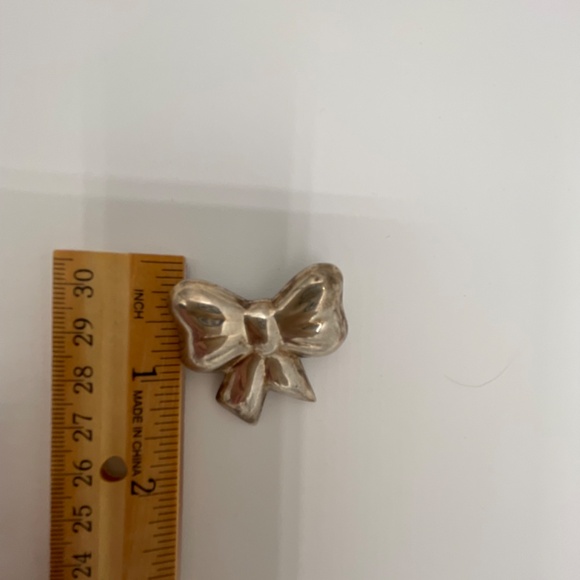 Vintage  Sterling  Silver  925 Ribbon Bow Puffy Brooch Pin 14g Mexico - Picture 8 of 10